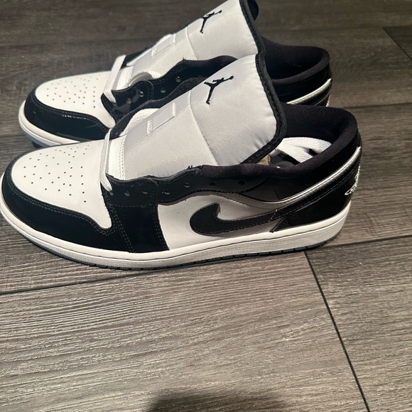Jordan 1 Low SE Black and White Sneakers - Picture 1 of 7